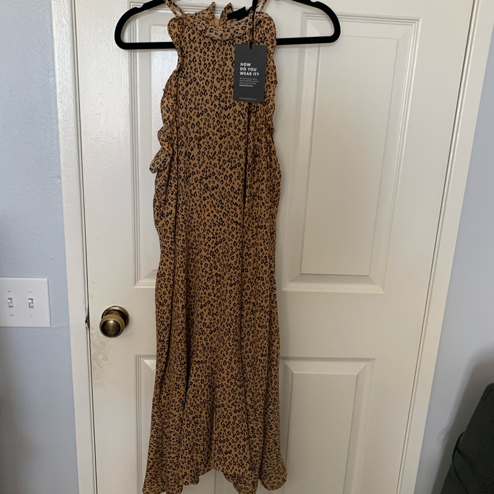 Leopard print halter midi dress - Picture 3 of 9